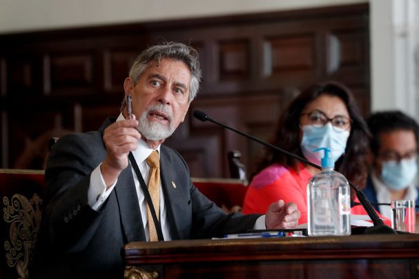 Sagasti: «Queremos evitar un confinamiento extremo»