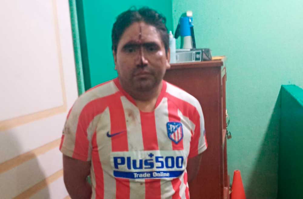 Mujer deja inconsciente a sujeto que agredio a su amigo