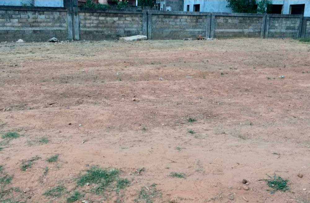 Solicitan al alcalde terreno desocupado para construir viviendas