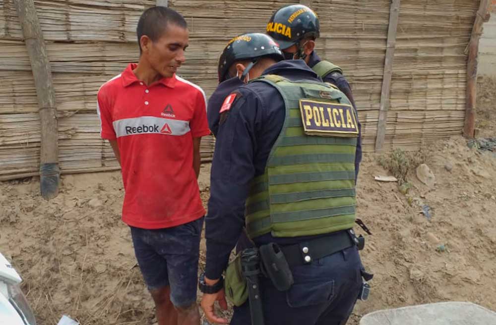 En Andrés Araujo frustran robo en una cochera