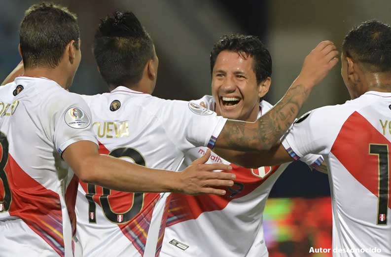 Perú es una selección dinámica, con actitud y ha presentado un nuevo goleador