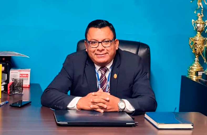 Suspenden del cargo a director de la UGEL por denuncia de acoso sexual