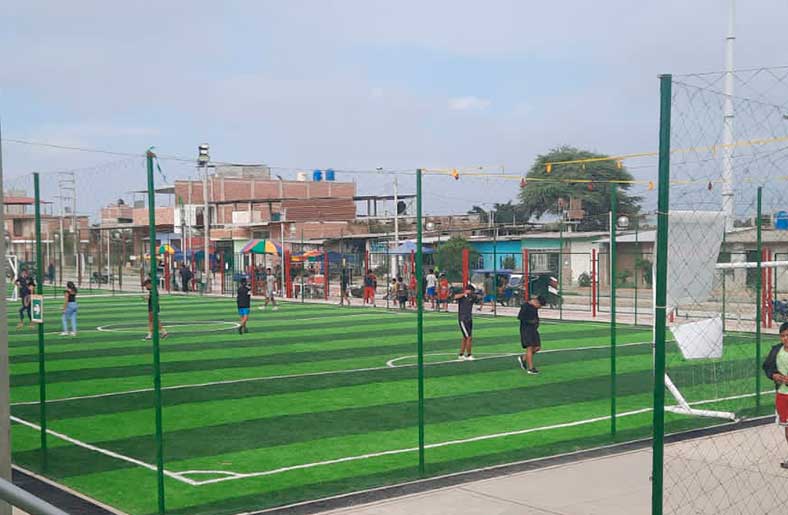 Escuela de formación de Fútbol “U” Tumbes abrió sus puertas