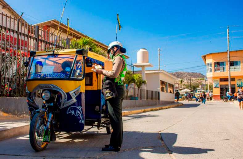 Policía de Tránsito aplicado 18,773 papeletas por infracción al RNT