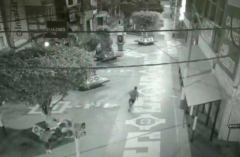 Se salva de ser acuchillado en el Paseo Los Libertadores