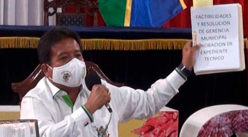 Jimy Silva a Manolo de Lama: “Yo le construí la pista de su vivienda”