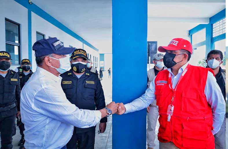 Gobernador Regional solicitó a al ministro del Interior la apertura de la frontera y la reactivación de la escuela de la PNP