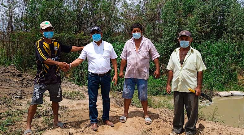 Gobernador inspecciona trabajos de limpieza y descolmatación en Vaquería