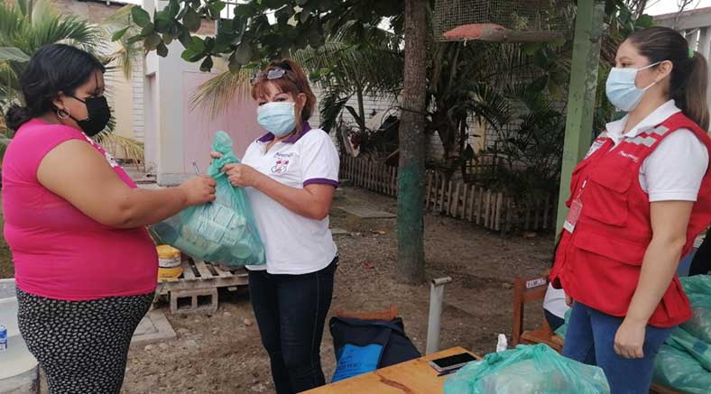 Moniroes de gestión local de Qali Warma superan los obstáculos para supervisar servicio alimentario escolar