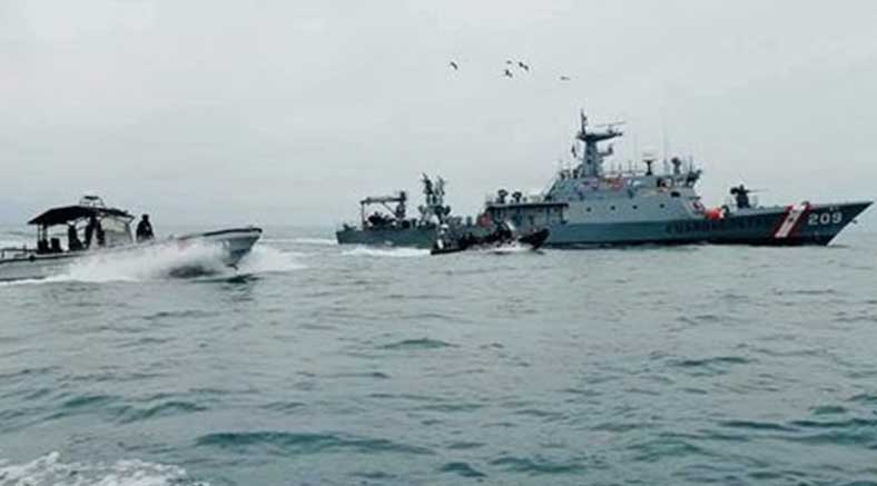 Marina de Perú y Ecuador realizan operativo conjunto