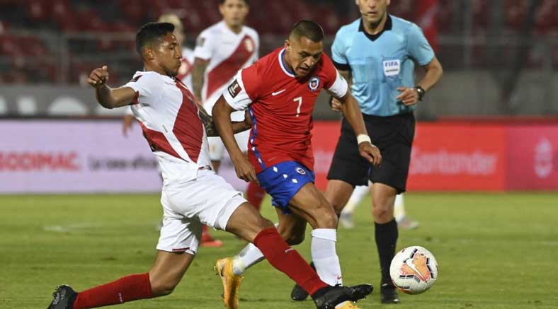 Chile sumó hoy a Alexis Sánchez para enfrentar a Perú el jueves en Lima