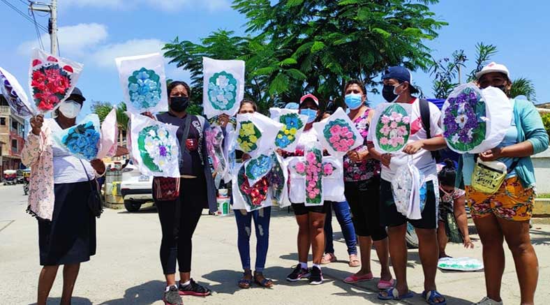 Vendedores de flores reciben amenazas de desalojo por funcionarios de la MPT