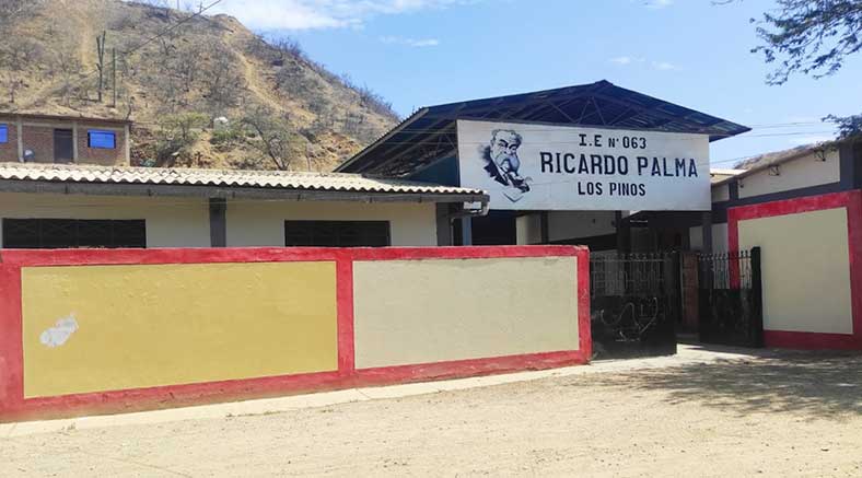 I.E. Ricardo Palma se encuentra impartiendo clases semipresenciales, a niños de primero y segundo grado