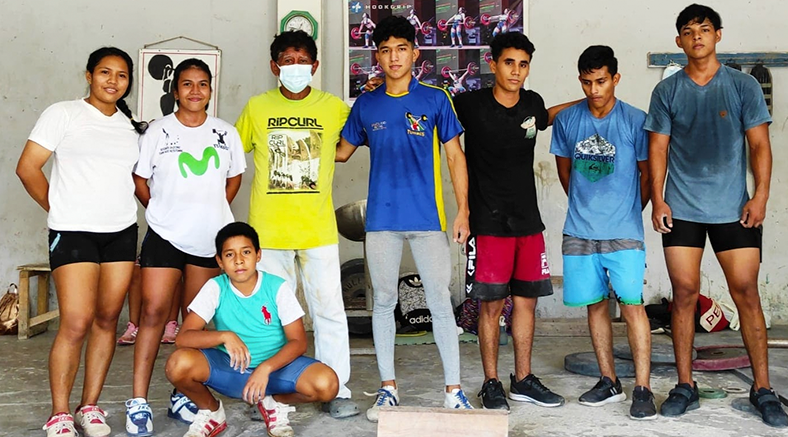 Equipo de levantamiento de pesas tumbesino requiere apoyo para asistir a campeonato nacional