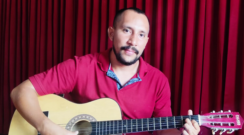 Músico tumbesino gana concurso nacional de proyectos de producción artístico cultural