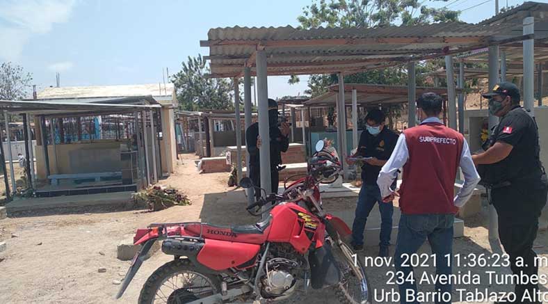 Totalmente vacíos lucen los cementerios de Tumbes