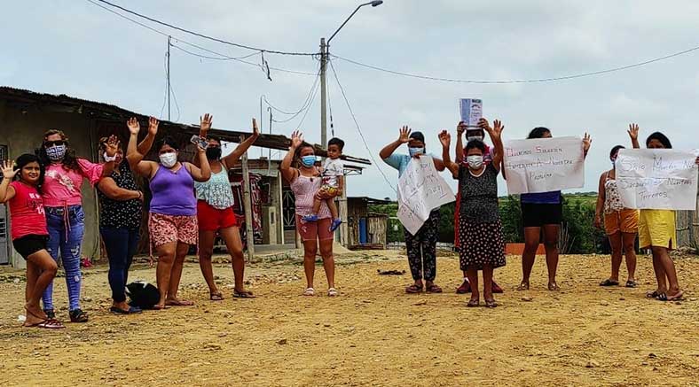 Vecinos del A.H. 1 de febrero, viven en total incertidumbre ante la amenaza de ser desalojados