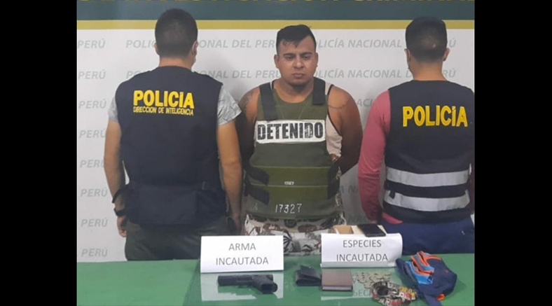 Capturan a sujeto con arma en interior de un bar