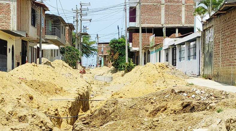 Obra de construcción Andrés Araujo Morán continúa abandonada