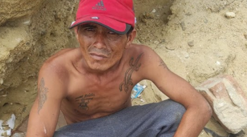Capturan a ladrón de celular en persecución policial