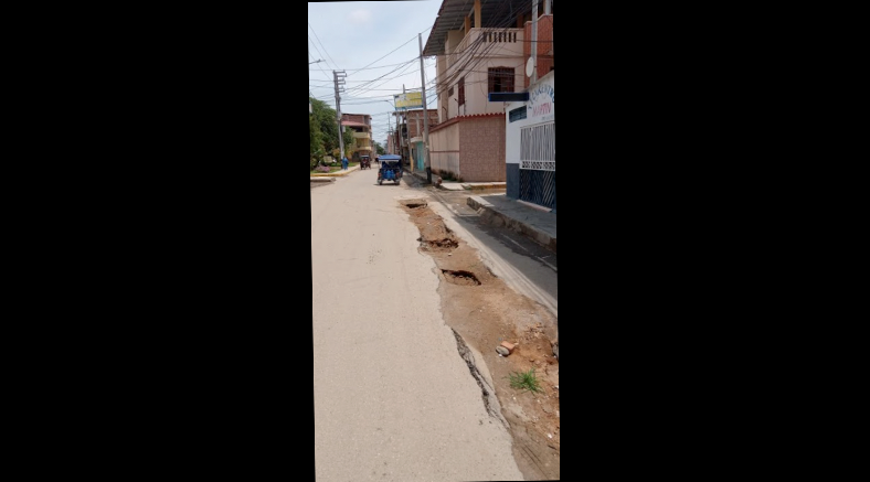 Vecinos exigen reparación de calle ubicada en el frontis de la posta médica 