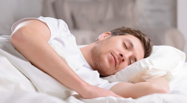 Cómo dormir rápido: la ciencia detrás de las tres herramientas definitivas para conciliar el sueño rápidamente￼