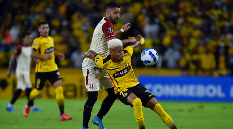 Universitario sale hoy por la hazaña ante Barcelona de Ecuador