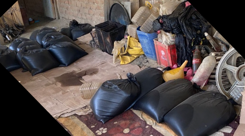 Intervienen vivienda que era usada como almacén de combustible ecuatoriano