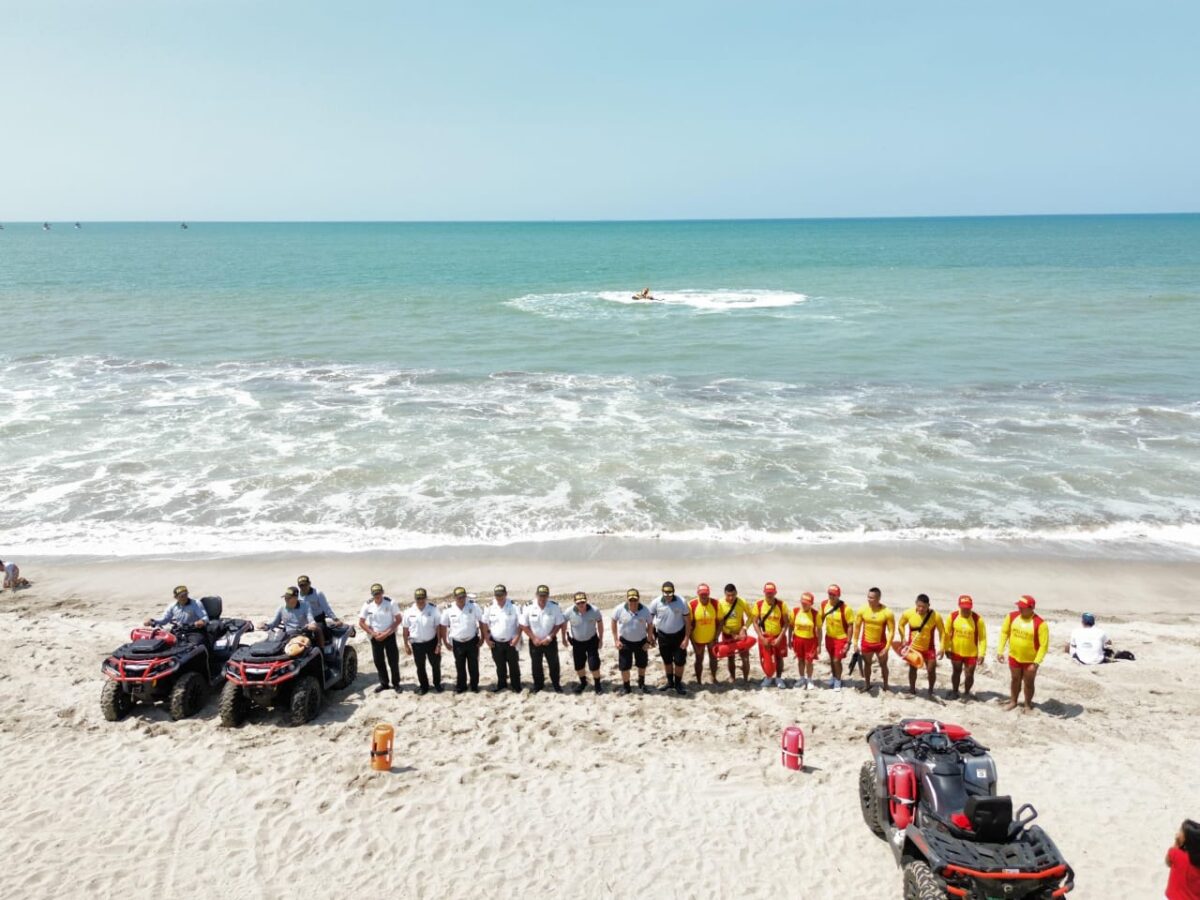 INICIAN PLAN BEACH POLICE PARA SEGURIDAD EN PLAYA EN TUMBES