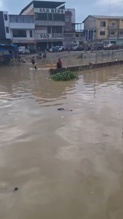 CANAL INTERNACIONAL Y PARTE DE ZONA COMERCIAL INUNDADA TRAS RECIENTES LLUVIAS