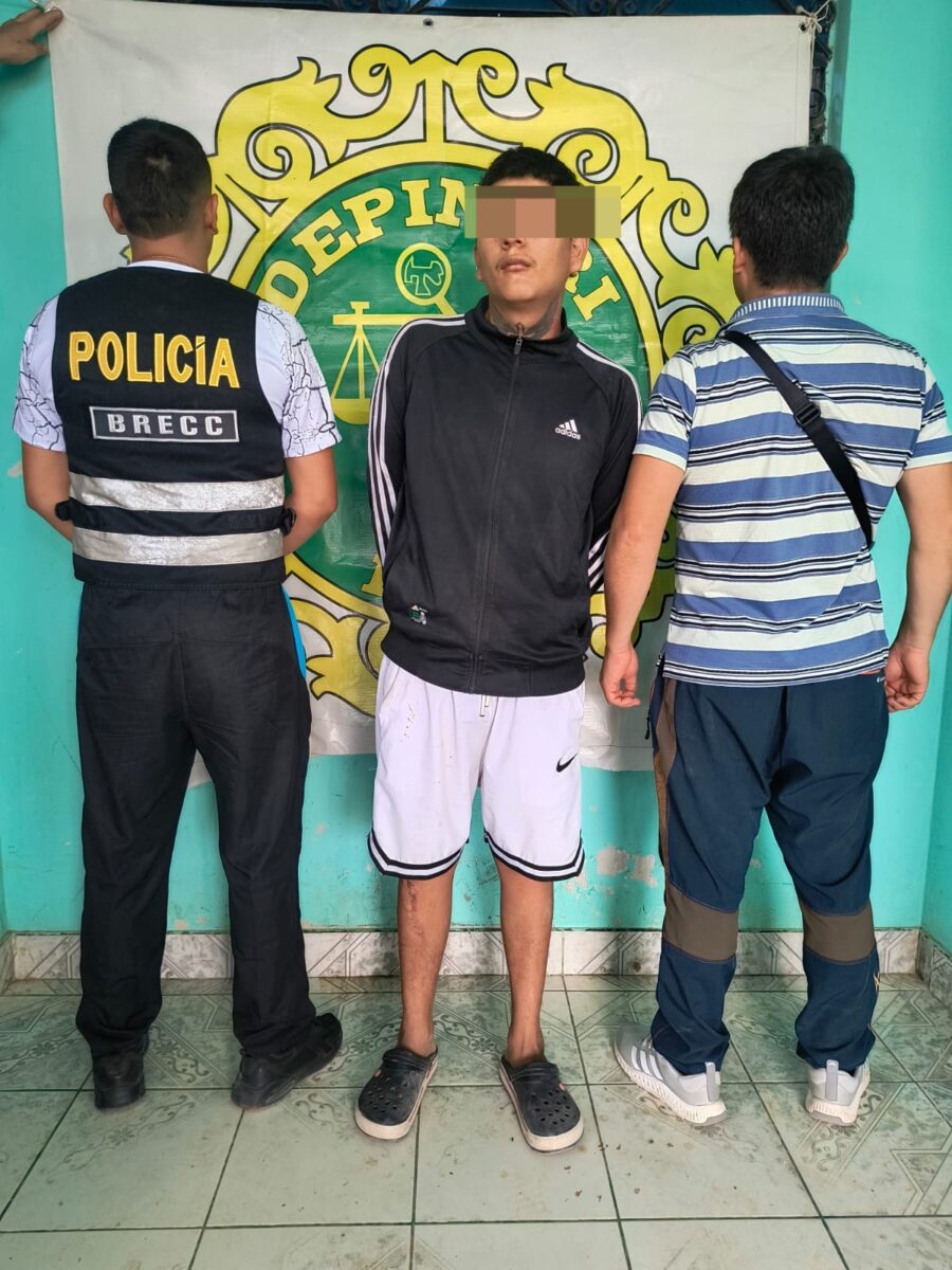 DETIENEN A SUJETO CUANDO DEJABA UN EXPLOSIVO Y CARTA EXTORSIVA EN COLEGIO