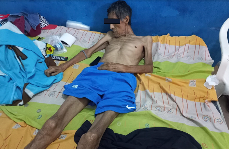 Hombre es hallado muerto en el interior de su casa