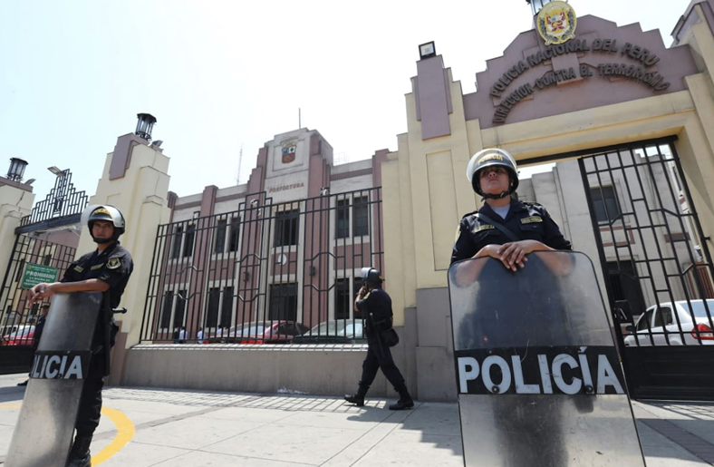 Congreso: Fuerza Popular plantea eliminar cargos de prefectos y subprefectos